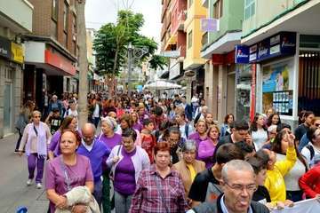 Telde protesta en silencio contra la violencia machista (Foto TA y Francisco Javier Santana)